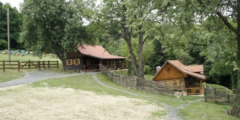Ruralna kuća za odmor – Grebengradska medna hiža